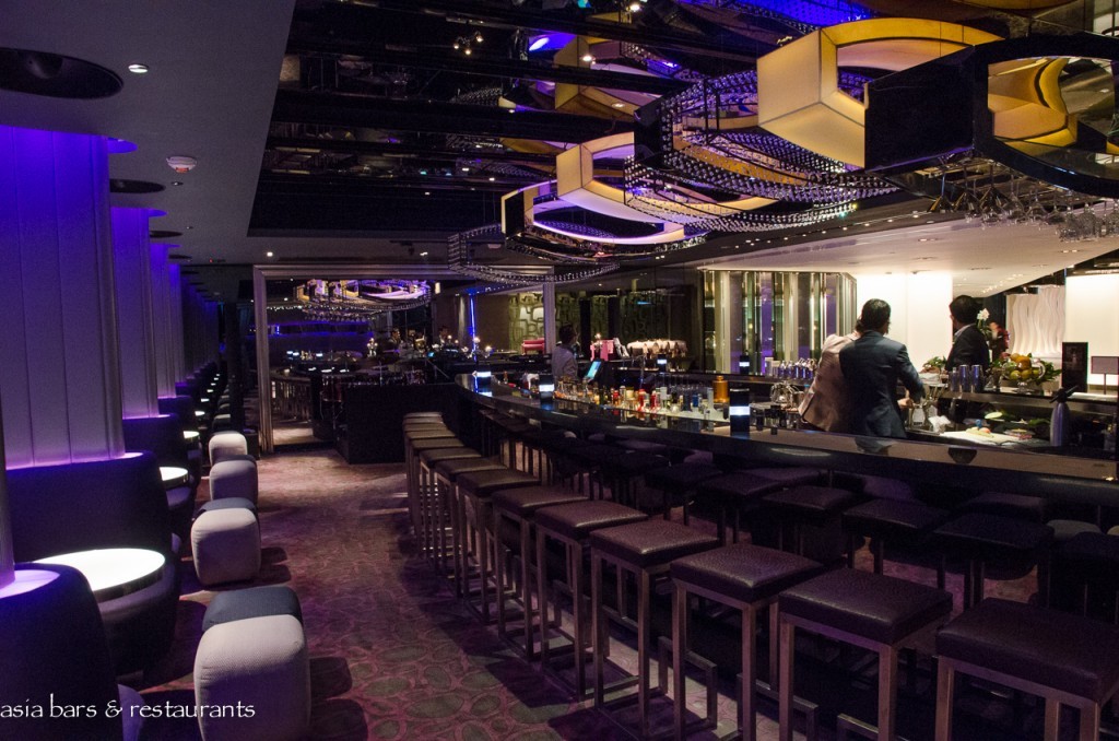 Room One - lounge bar at The Mira Hong Kong - Asia Bars & Restaurants